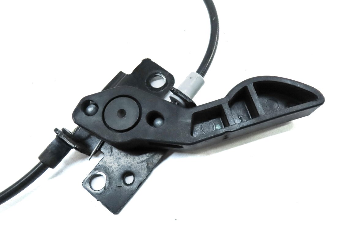 Thumbnail 5: 2015 BMW 750Li F01 HOOD SAFETY CATCH HOOK LATCH w/ RELEASE LEVER STRIKER & CABLE