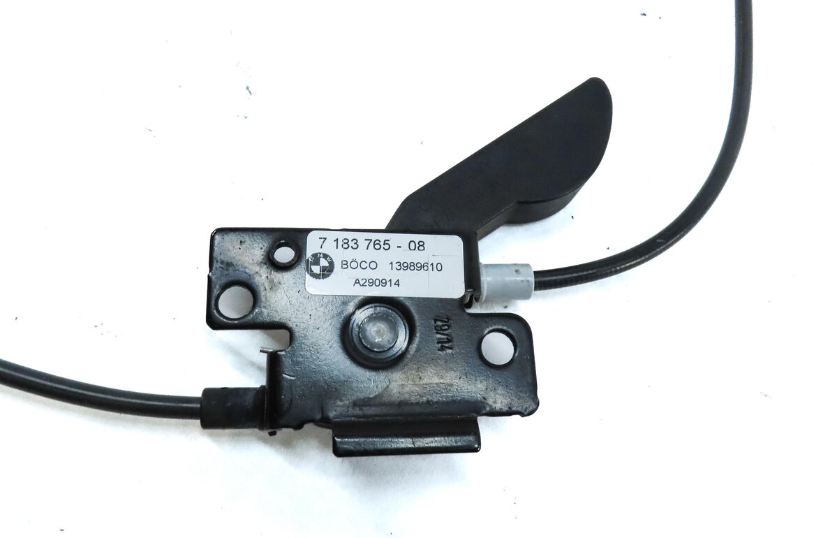 Thumbnail 6: 2015 BMW 750Li F01 HOOD SAFETY CATCH HOOK LATCH w/ RELEASE LEVER STRIKER & CABLE