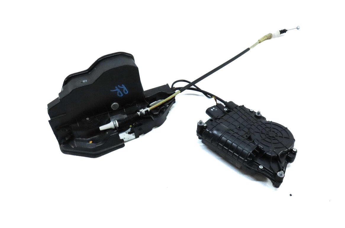Thumbnail 2: 2011-2015 BMW 740i 750i 760i (F01) RIGHT SIDE REAR DOOR LOCK LATCH (SOFT CLOSE)