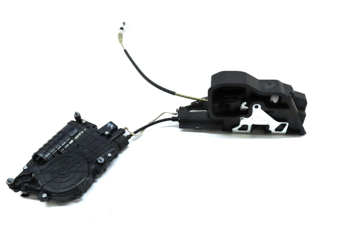 Thumbnail 4: 10-16 BMW 528i 535i 550i 750i 760i (F01 F10) RIGHT FRONT SOFT CLOSE DOOR LATCH