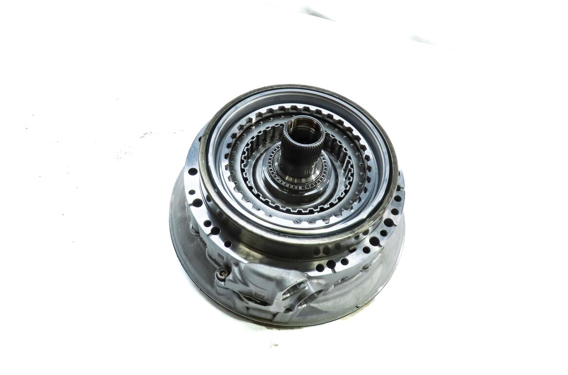 13-19 BMW 550i 550iGT 650i 750i (F01 F02 F10) RWD - 8HP70 TRANSMISSION OIL PUMP