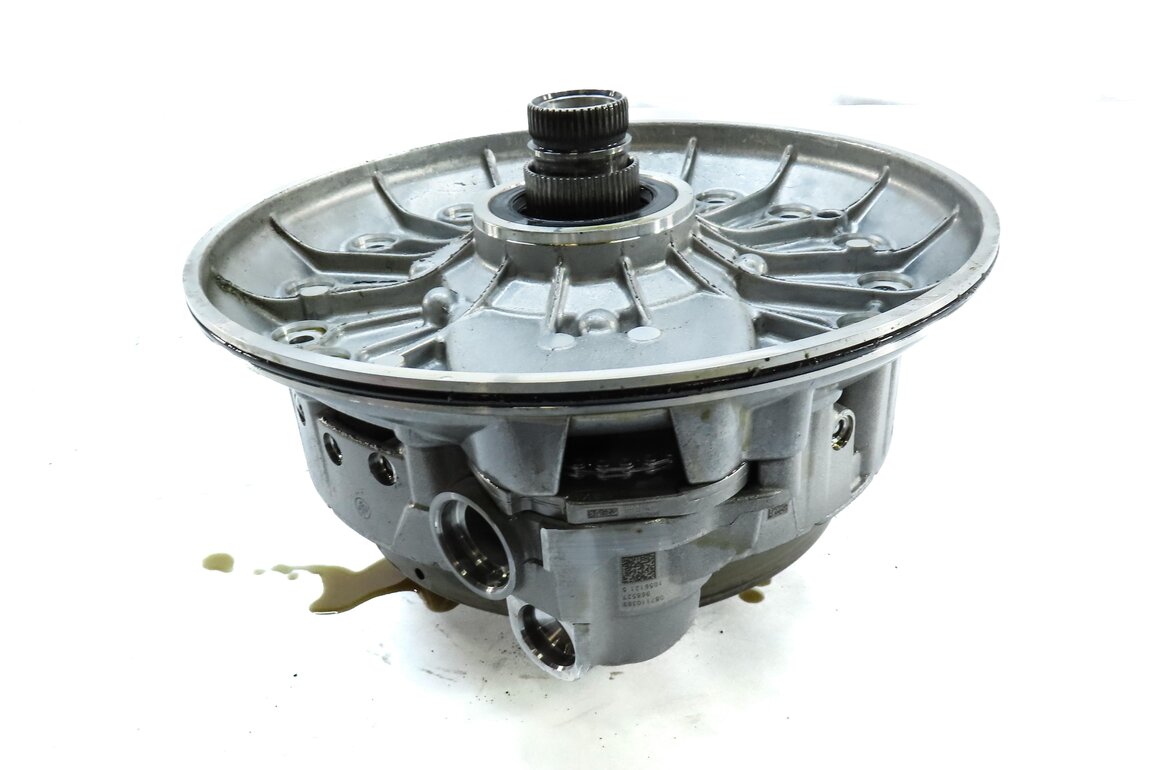 Thumbnail 6: 13-19 BMW 550i 550iGT 650i 750i (F01 F02 F10) RWD - 8HP70 TRANSMISSION OIL PUMP