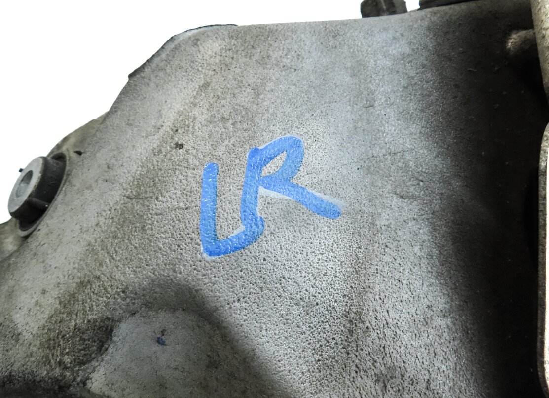 Thumbnail 6: 2015-2019 LAND ROVER DISCOVERY SPORT (L550) LEFT DRIVER REAR SPINDLE KNUCKLE HUB