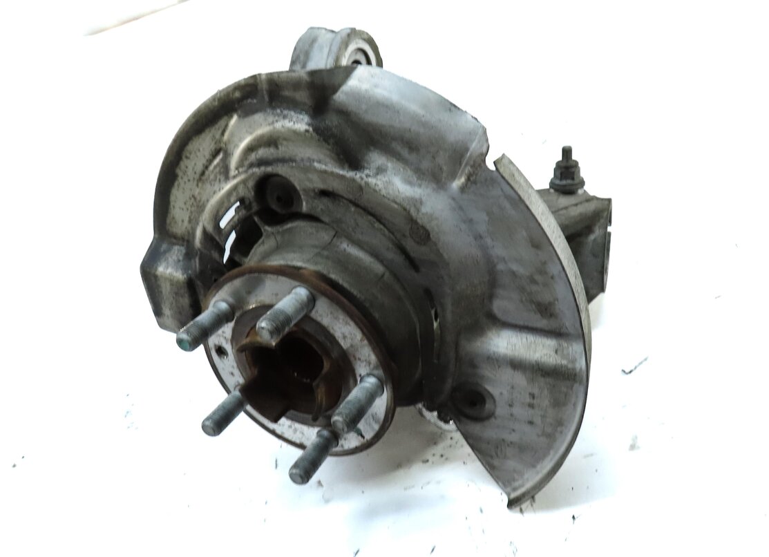 Thumbnail 2: 2015-2019 DISCOVERY SPORT EVOQUE (L538 L550) RIGHT FRONT SPINDLE KNUCKLE HUB