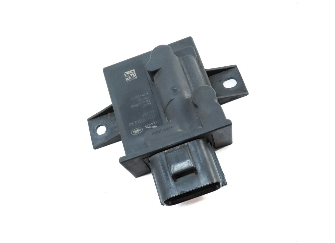 Thumbnail 3: 15-19 JAGUAR E-PACE F-PACE XE XF / LAND ROVER DISCOVERY SPORT - FUEL PUMP MODULE