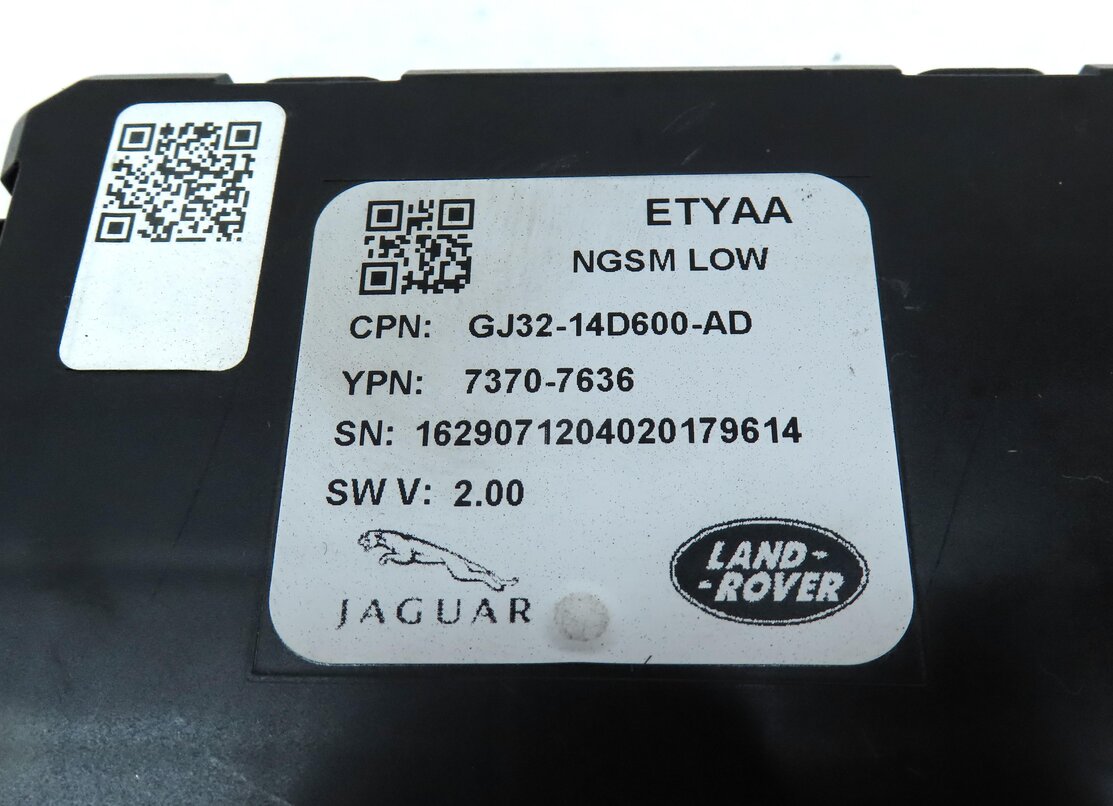 Thumbnail 4: 2017 LAND ROVER DISCOVERY SPORT (L550) FRONT LEFT DRIVER SEAT CONTROL MODULE