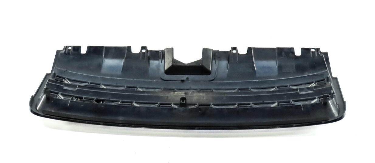Thumbnail 6: 15-19 LAND ROVER DISCOVERY SPORT L550 FRONT CENTER PRIMARY HOOD GRILLE AIR VENT