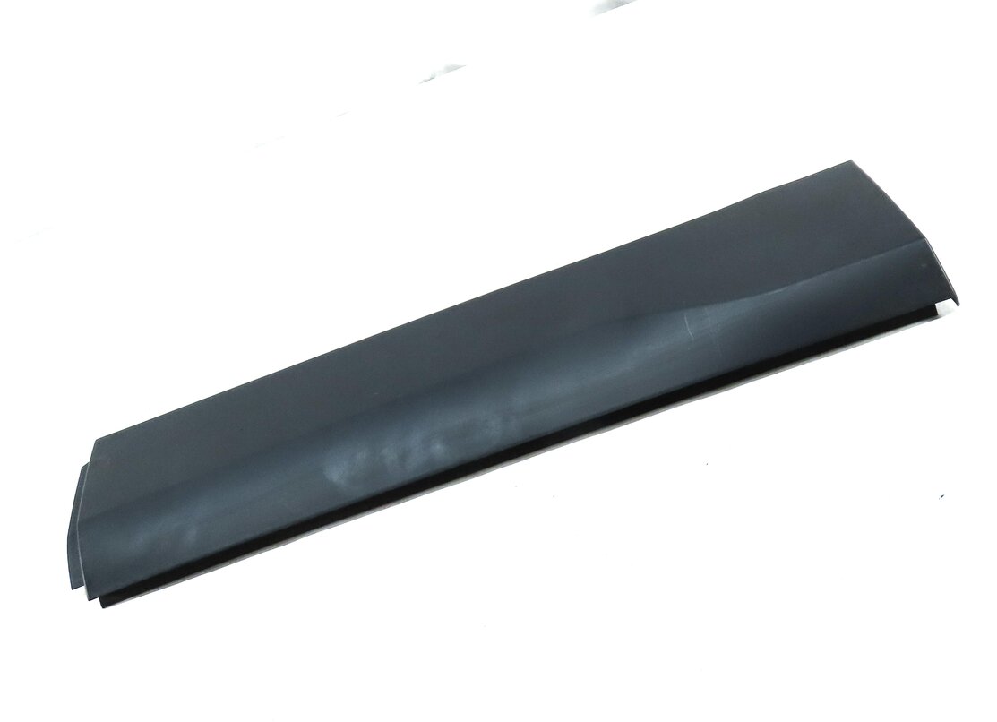 Thumbnail 3: 2017 LAND ROVER DISCOVERY SPORT (L550) REAR LEFT LOWER DOOR MOULDING TRIM BLACK