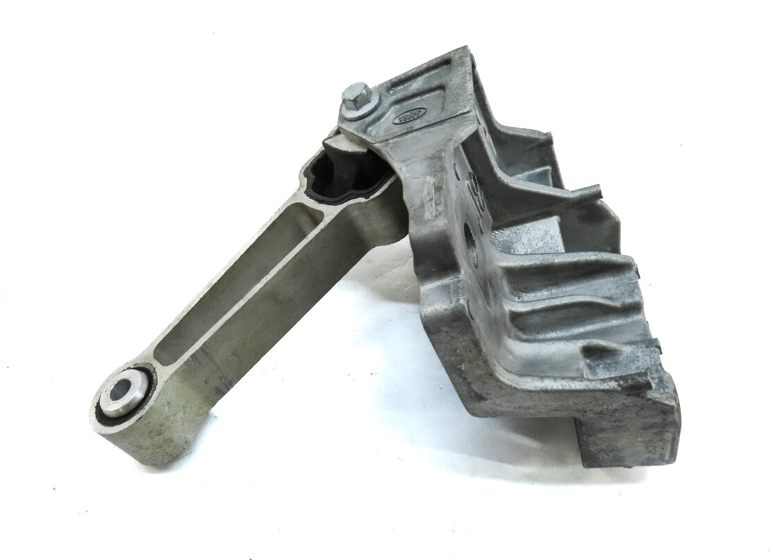 Thumbnail 5: 2017 LAND ROVER DISCOVERY SPORT (L550) 2.0L UPPER ENGINE MOTOR MOUNT BRACKET