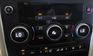 Thumbnail 2: 17-19 LAND ROVER DISCOVERY SPORT (L550) FRONT HEATER A/C TEMPERATURE CONTROL