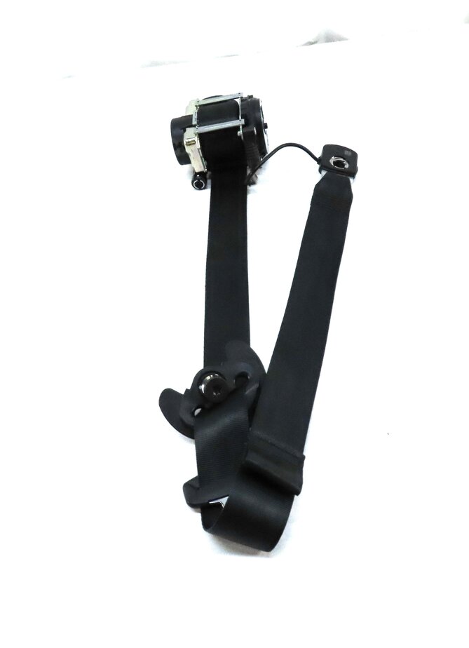Thumbnail 2: 15-19 LAND ROVER DISCOVERY SPORT (L550) RIGHT FRONT SEATBELT RETRACTOR (BLACK)