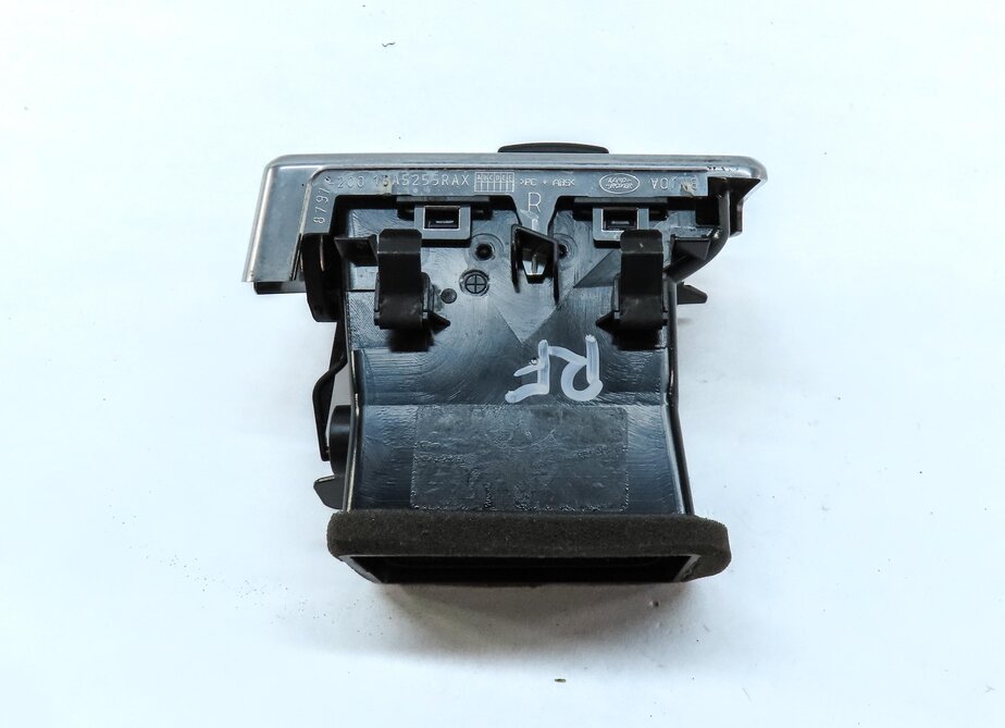 Thumbnail 4: 2017 LAND ROVER DISCOVERY SPORT (L550) FRONT FAR RIGHT OUTER A/C HEATER AIR VENT