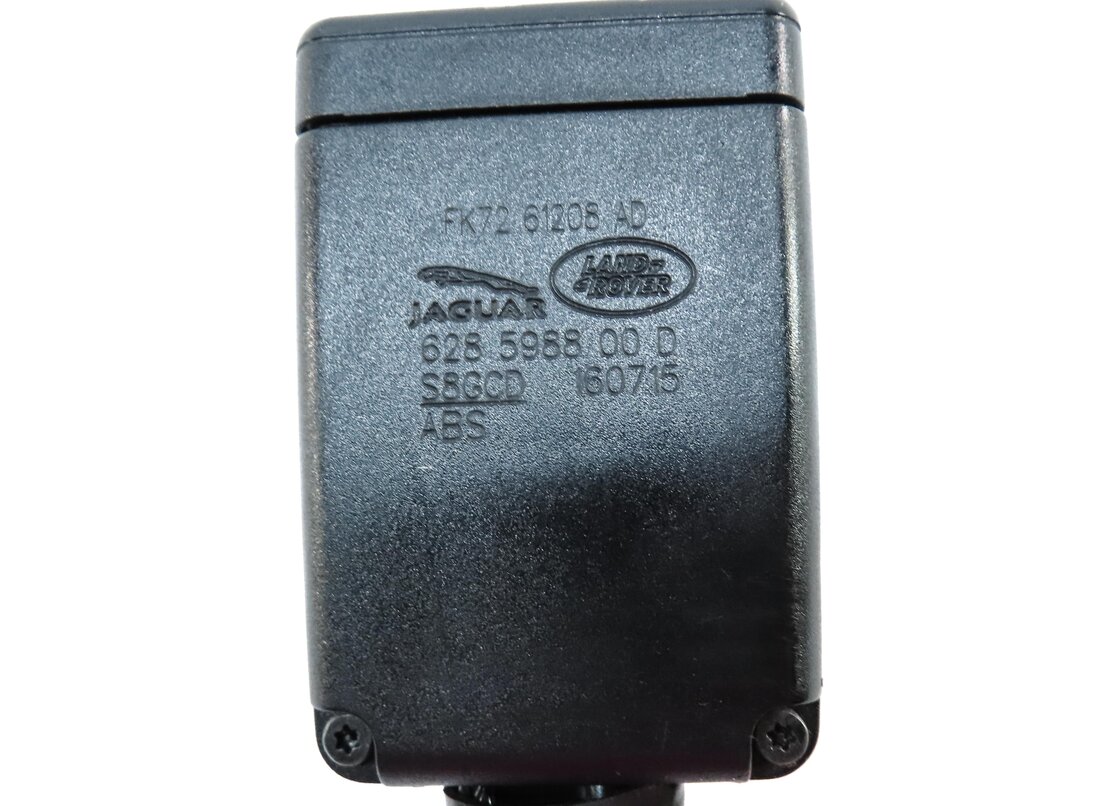 Thumbnail 7: 15-19 LAND ROVER DISCOVERY SPORT (L550) RIGHT FRONT PASSENGER SEATBELT RECEIVER