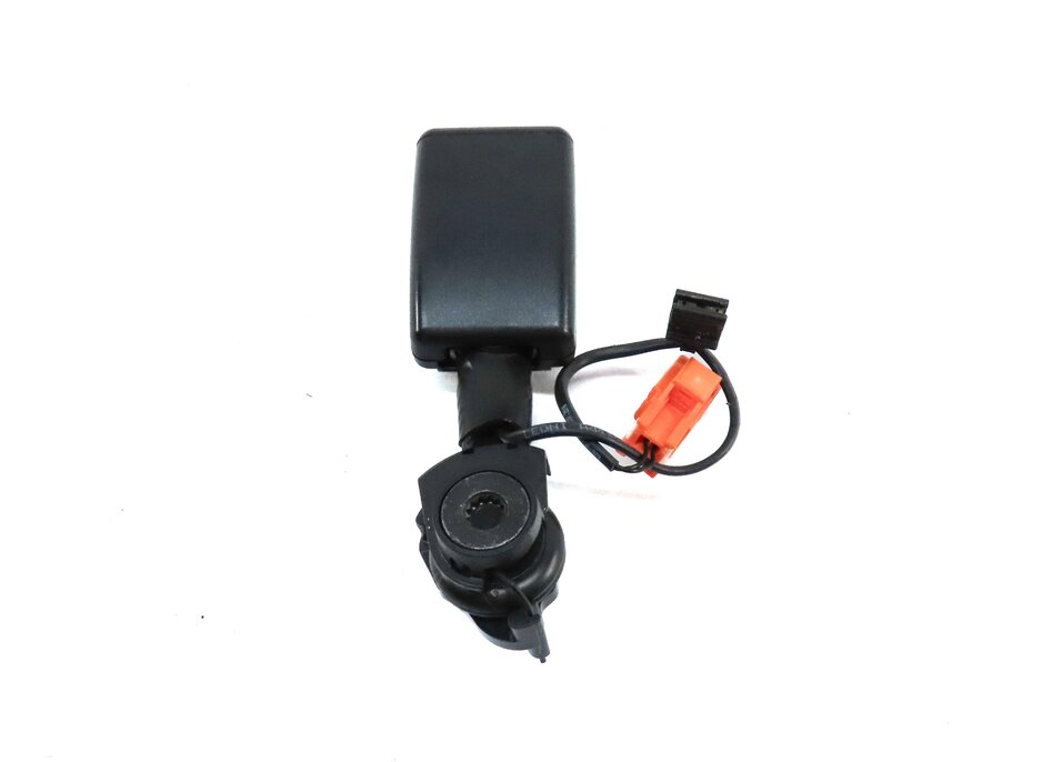 Thumbnail 4: 2017 LAND ROVER DISCOVERY SPORT L550 REAR 2ND ROW LEFT SEATBELT BUCKLE RECEIVER