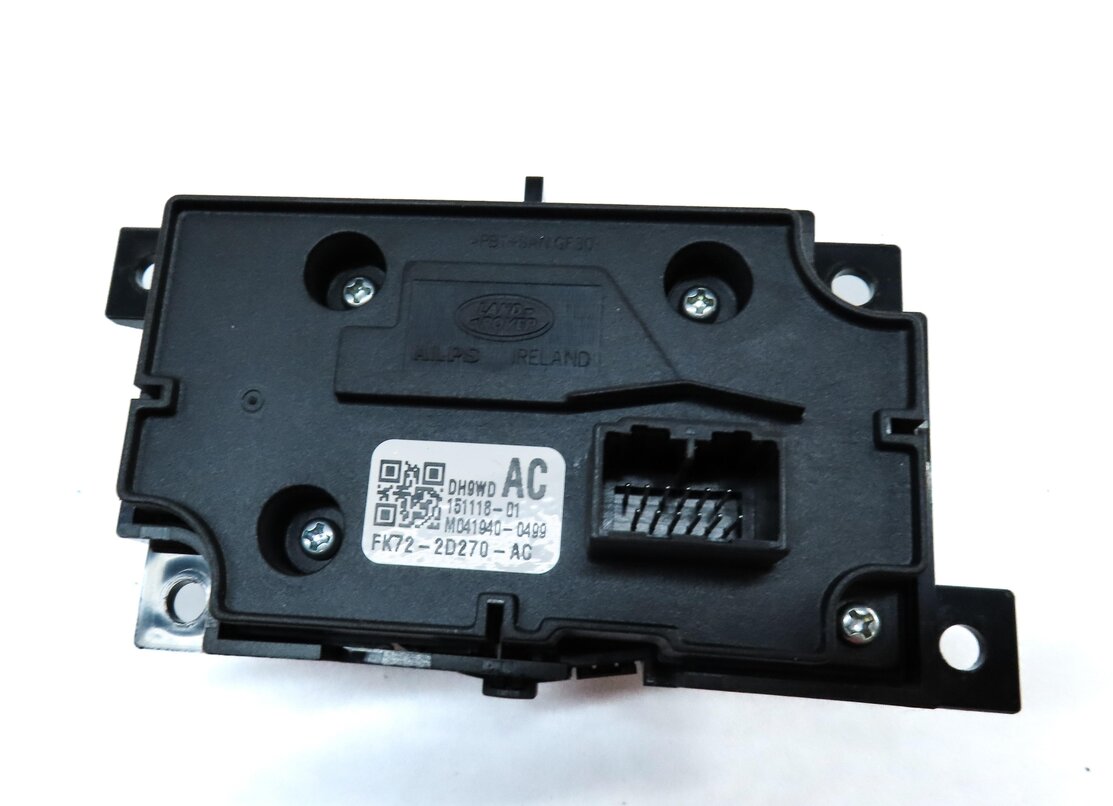Thumbnail 5: 2015-2019 LAND ROVER DISCOVERY SPORT (L550) REAR HEATER A/C FAN SPEED CONTROL