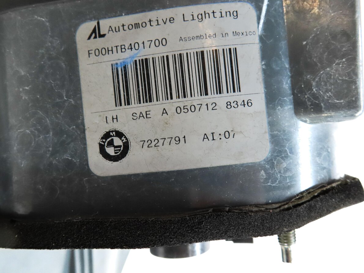 Thumbnail 5: 2011-2013 BMW X5 X5M (E70) LEFT DRIVER REAR OUTER TAILLIGHT BRAKE LIGHT LAMP