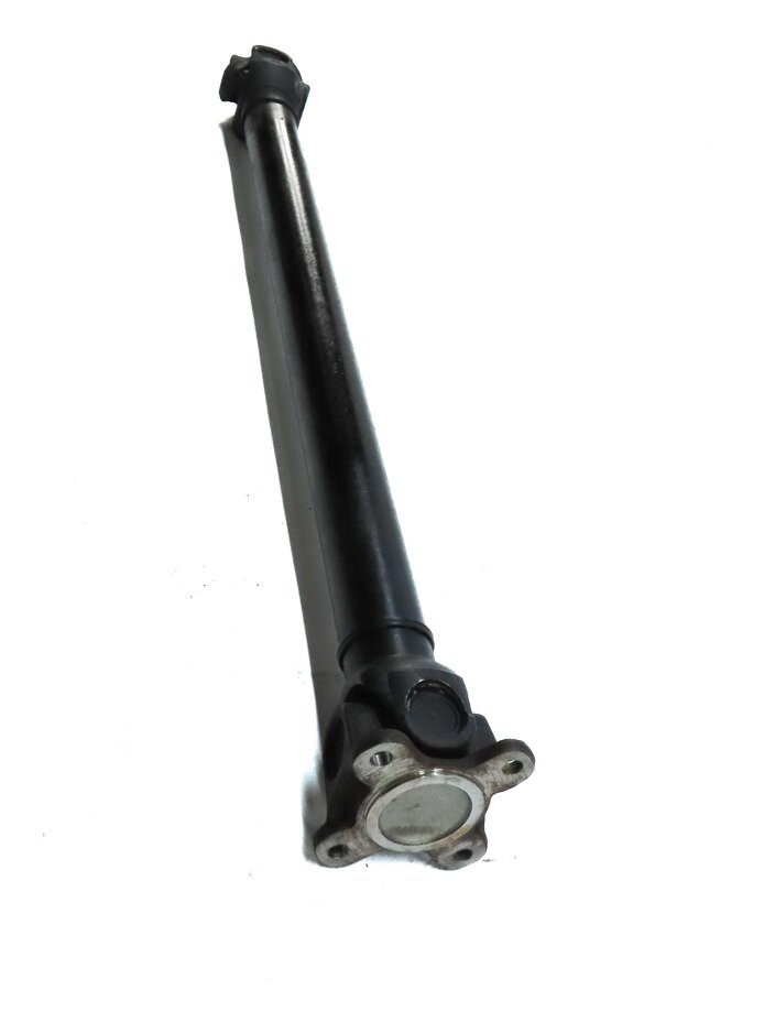 Thumbnail 4: 11-17 BMW X5 X5M X6 X6M (E70 E71 F15 F16 F85 F86) 3.0L / 4.4L - FRONT DRIVESHAFT