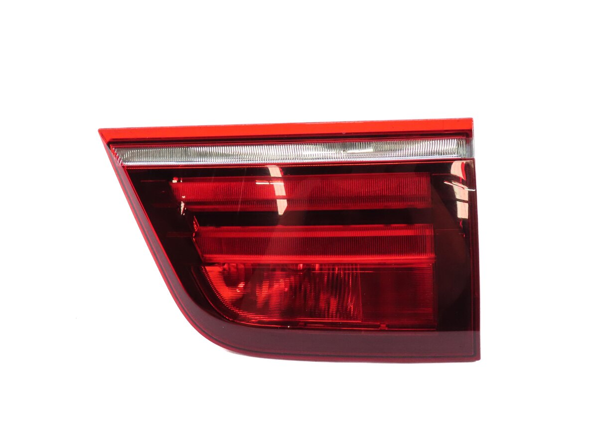 Thumbnail 2: 11-13 BMW X5 X5M (E70) RIGHT PASSENGER INNER TAILLIGHT LIGHT LAMP (INCANDESCENT)