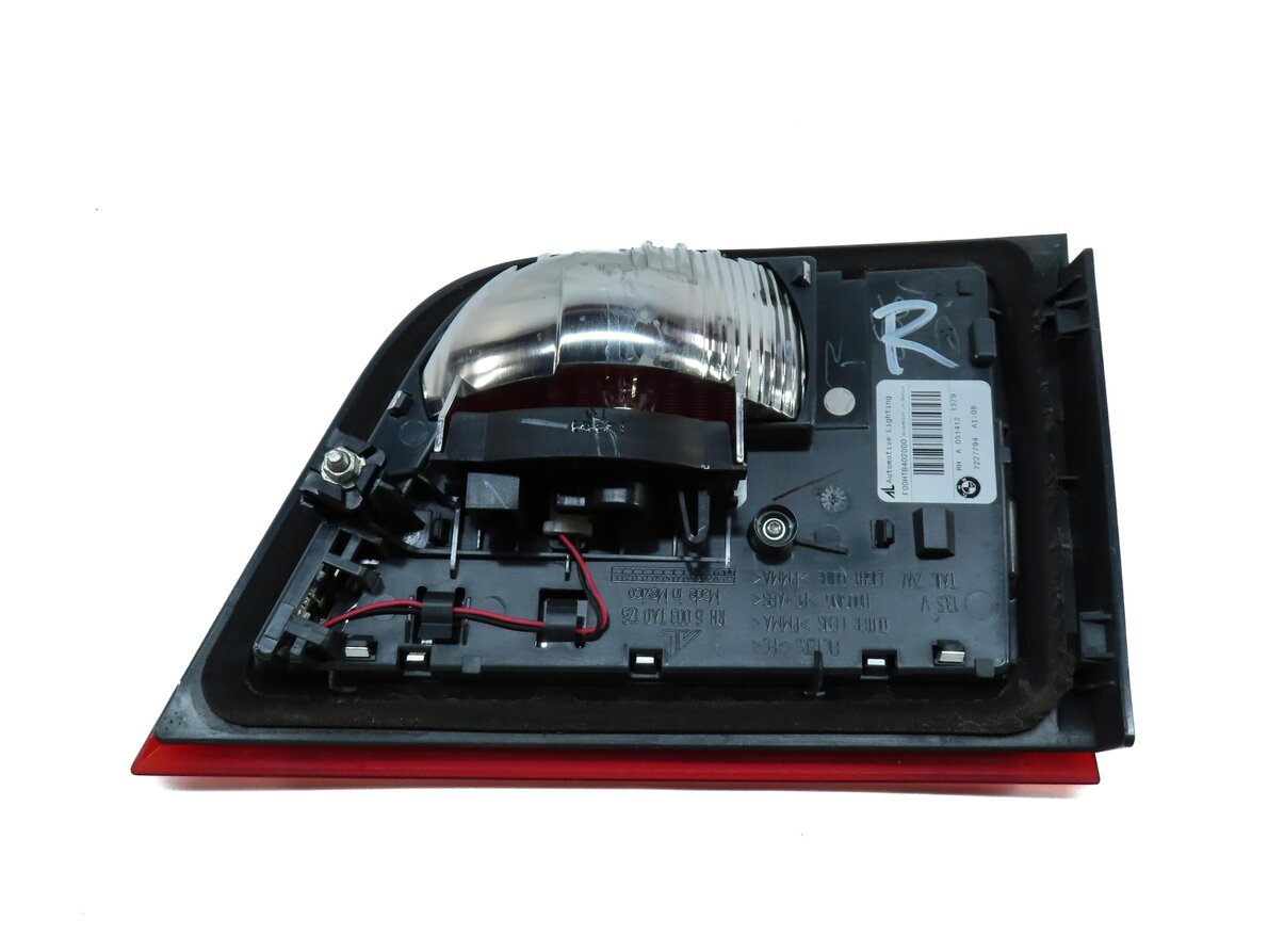 Thumbnail 4: 11-13 BMW X5 X5M (E70) RIGHT PASSENGER INNER TAILLIGHT LIGHT LAMP (INCANDESCENT)