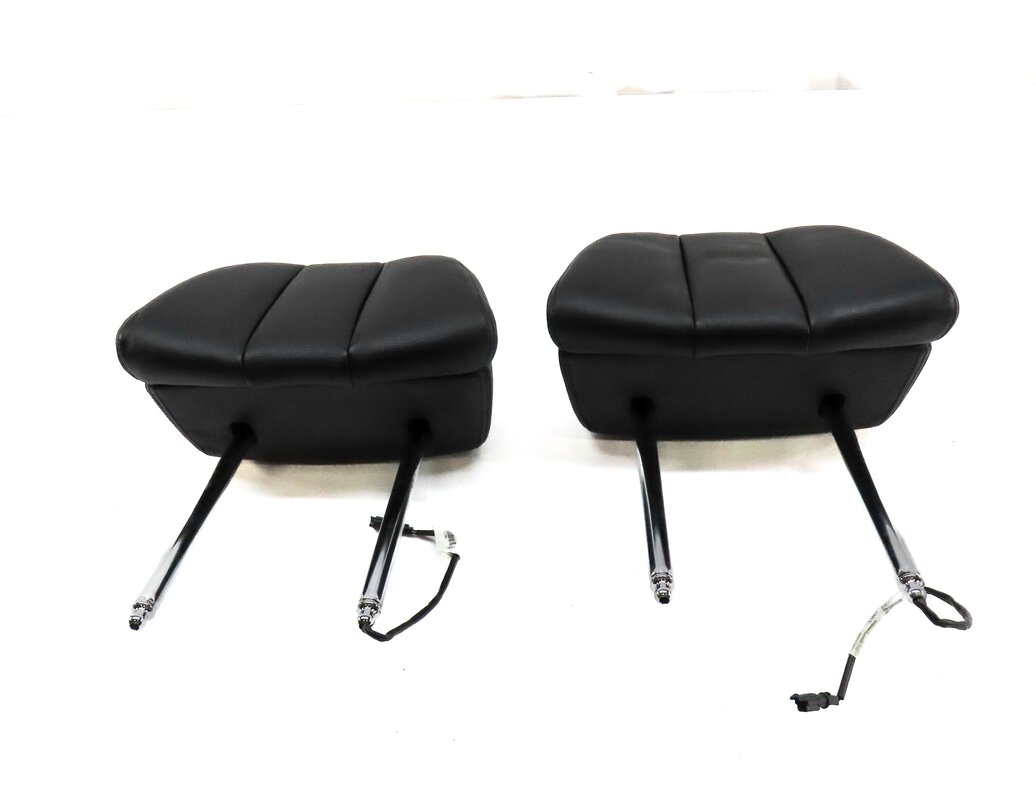 Thumbnail 2: 2013 BMW X5M (E70) FRONT LEFT & RIGHT HEADREST SET M SPORT ///M EMBOSSED (BLACK)