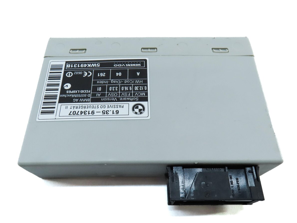 Thumbnail 2: 07-14 BMW 5 X5 X6M SERIES (E60 E70 E71) KEYLESS ENTRY PASSIVE GO CONTROL MODULE