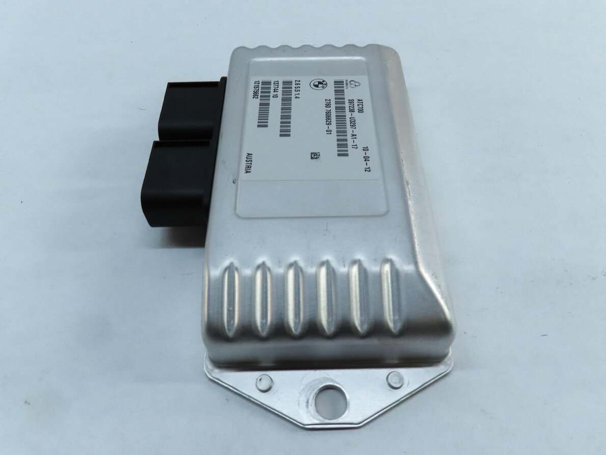 Thumbnail 3: 2007-2014 BMW X5 X5M X6 X6M (E70 E71 E72) TRANSFER CASE CONTROL MODULE (ATC-700)