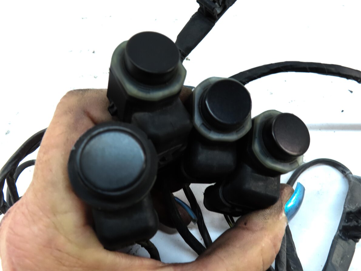 Thumbnail 4: 2013 BMW X5 M X5M ///M (E70) REAR PARK ASSIST PDC SENSOR SET4 (BLACK) w/ HARNESS