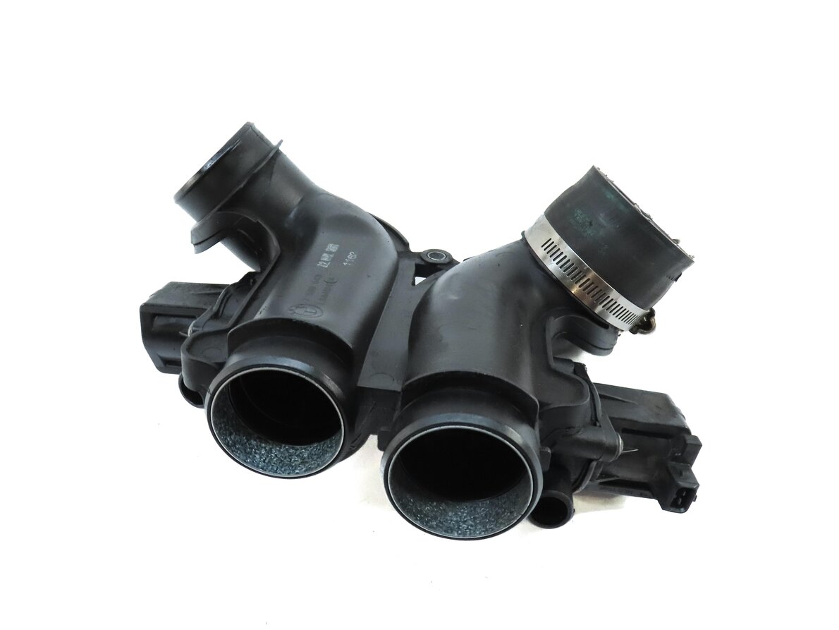Thumbnail 2: 2013 BMW X5M ///M (E70) 4.4L TURBO S63 ENGINE AIR INTAKE TUBE w/ DIVERTER VALVE