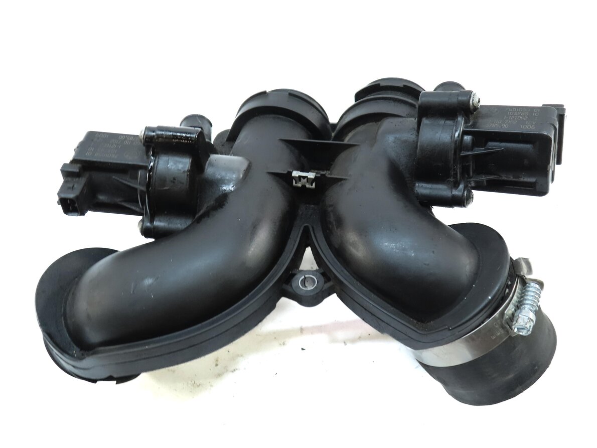 Thumbnail 6: 2013 BMW X5M ///M (E70) 4.4L TURBO S63 ENGINE AIR INTAKE TUBE w/ DIVERTER VALVE