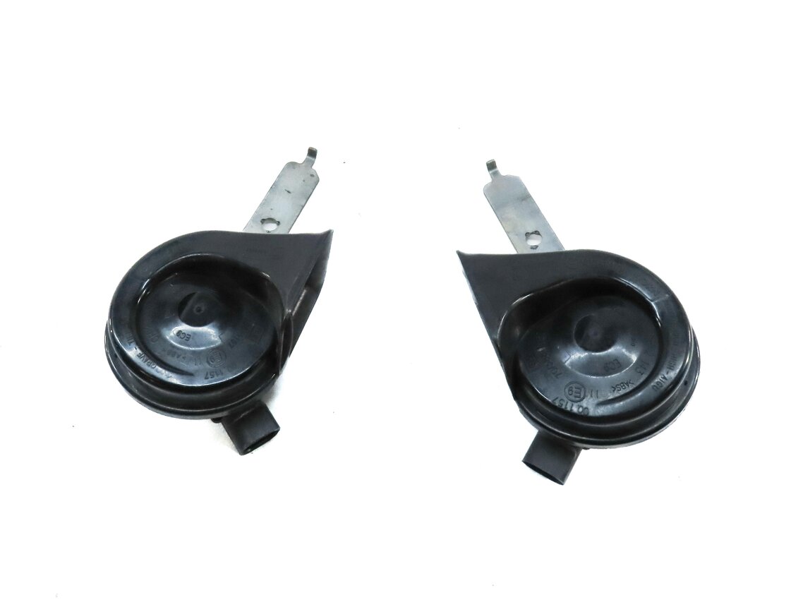 Thumbnail 2: 2013 BMW X5 M X5M ///M (E70) HIGH & LOW TONE NOTE HORN SET 2