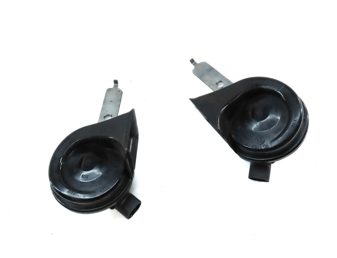 Thumbnail 3: 2013 BMW X5 M X5M ///M (E70) HIGH & LOW TONE NOTE HORN SET 2
