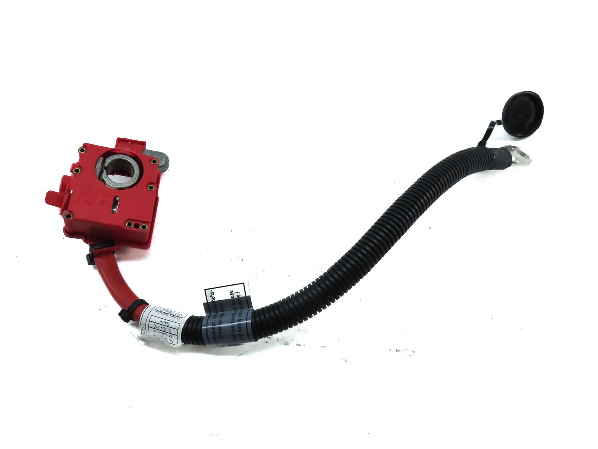 Thumbnail 2: 2013 BMW X5 M X5M ///M (E70) POSITIVE BATTERY CABLE w/ BLOWOUT FUSE 61129217004