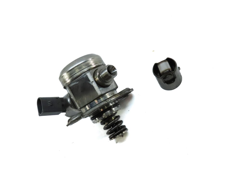 Thumbnail 3: 08-14 BMW 5 6 7 X5 X6 F01 F10 E70 E71 4.4L MECHANICAL HIGH PRESSURE FUEL PUMP