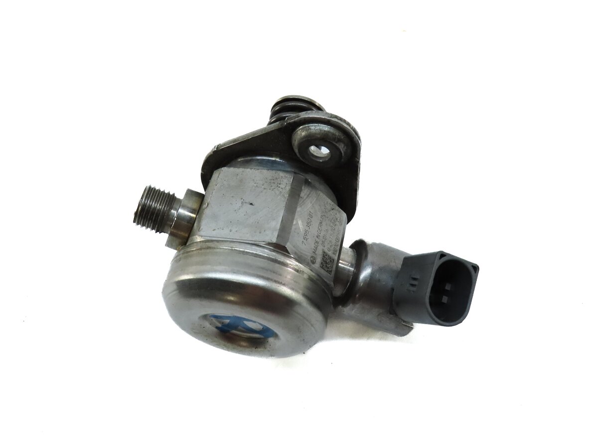 Thumbnail 7: 08-14 BMW 5 6 7 X5 X6 F01 F10 E70 E71 4.4L MECHANICAL HIGH PRESSURE FUEL PUMP