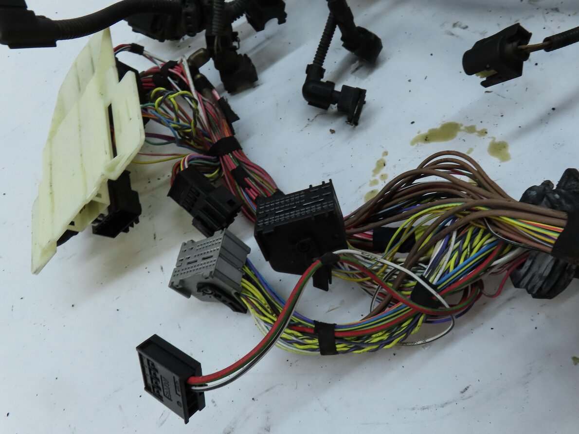 Thumbnail 7: 2013 BMW X5M ///M (E70) M SPORT 4.4L TWIN TURBO S63 ENGINE WIRING HARNESS