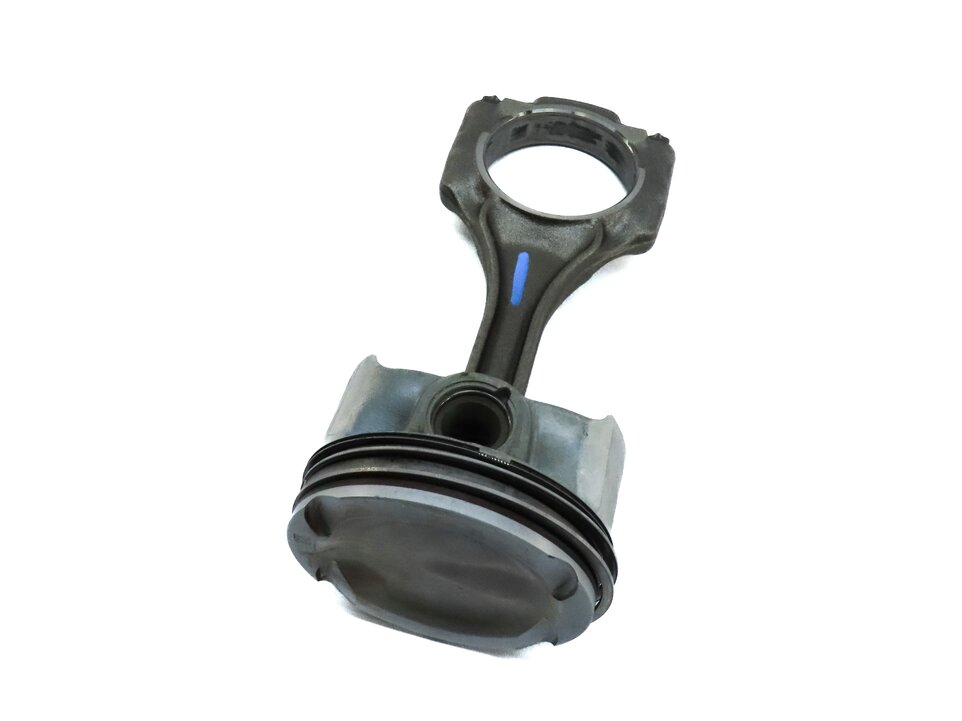 2013 BMW X5M ///M (E70) 4.4L TURBO S63 ENGINE LEFT PISTON & CONNECTING ROD
