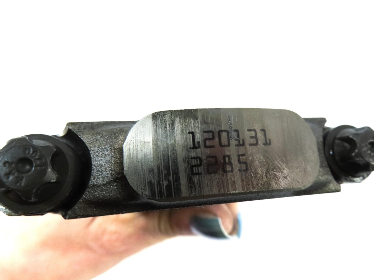 Thumbnail 5: 2013 BMW X5M ///M E70 M SPORT 4.4L TWIN TURBO S63 ENGINE CONNECTING ROD 7843237