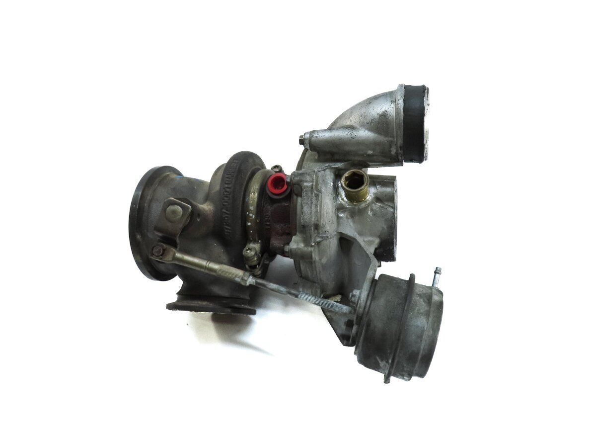 Thumbnail 4: 2010-2014 BMW X5M X6M ///M (E70 E71) 4.4L S63 V8 ENGINE - LEFT TURBOCHARGER