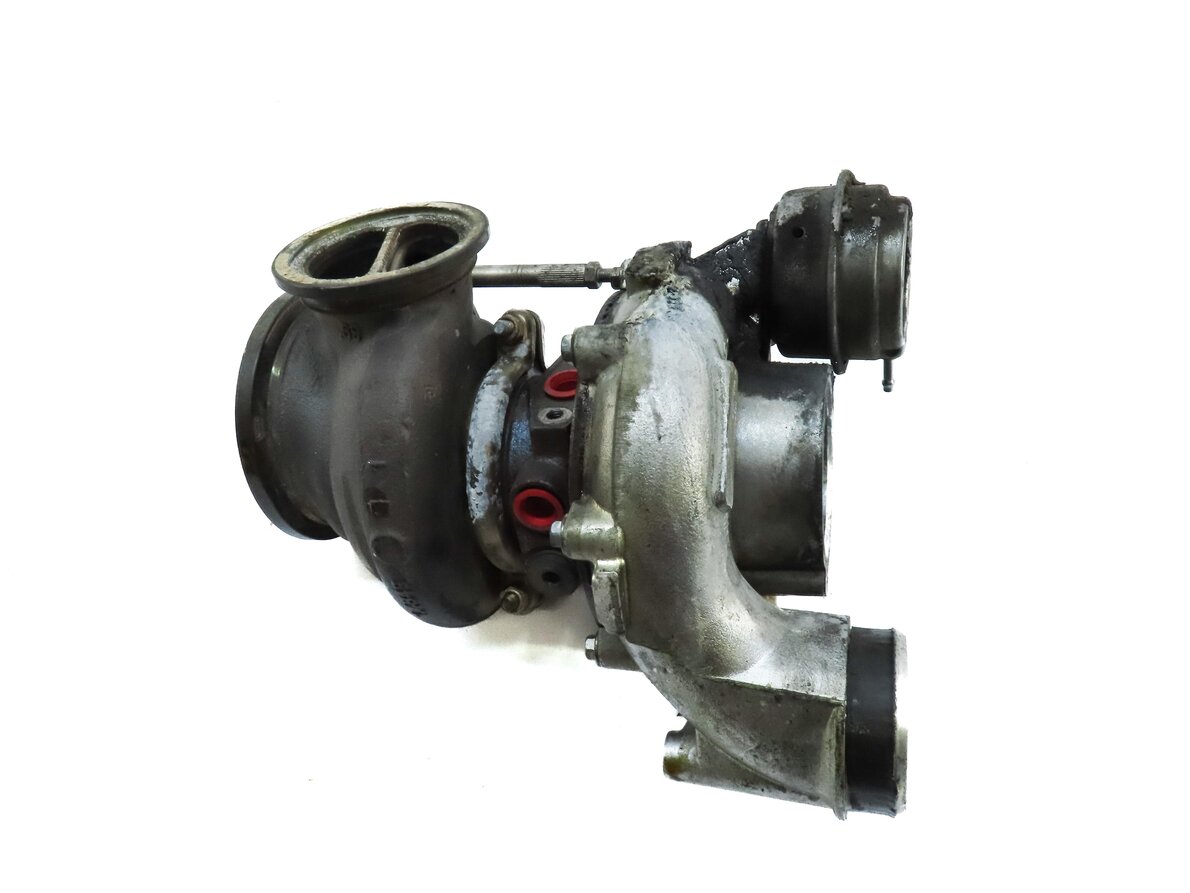 Thumbnail 6: 2010-2014 BMW X5M X6M ///M (E70 E71) 4.4L S63 V8 ENGINE - RIGHT TURBOCHARGER
