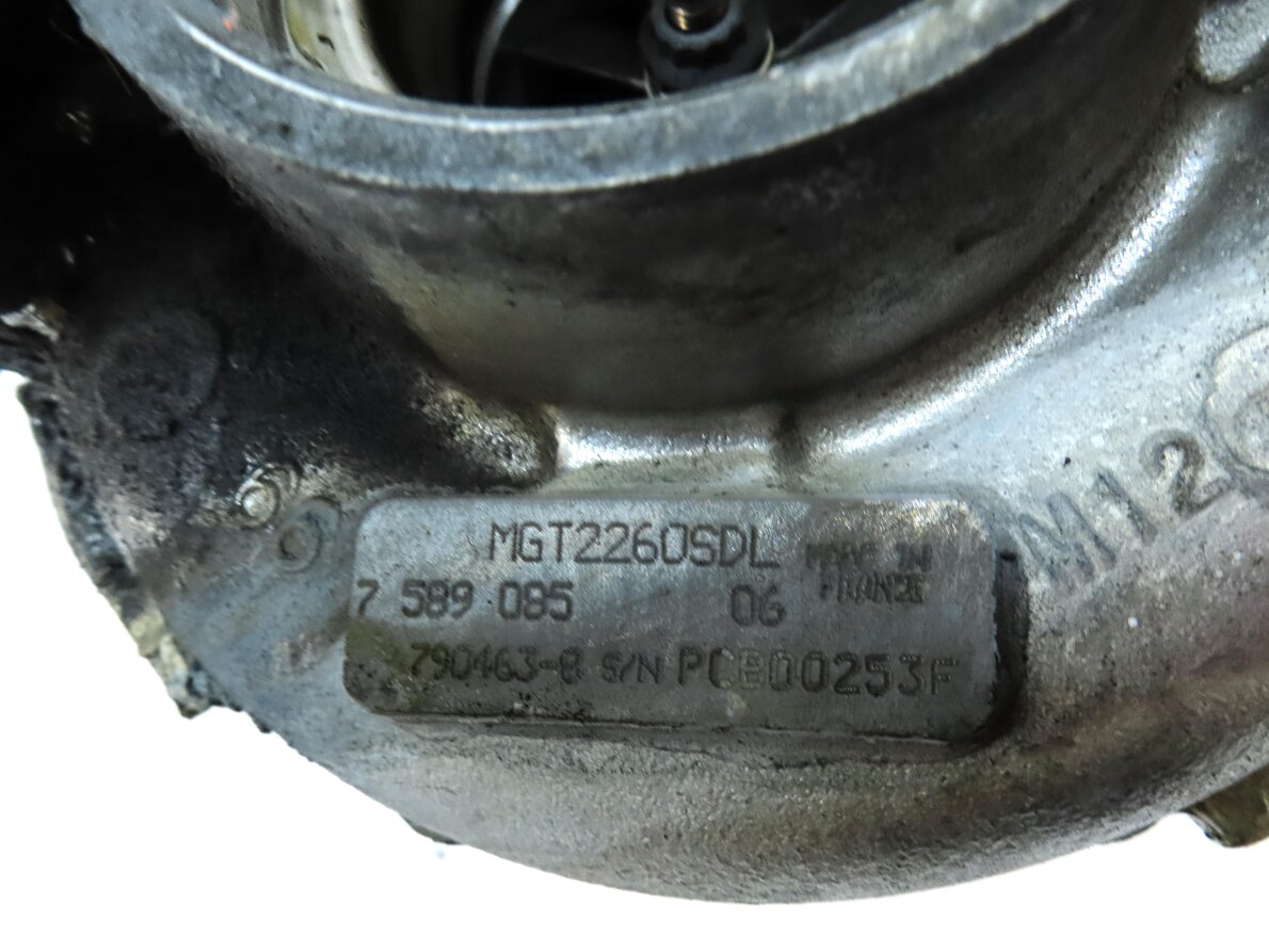 Thumbnail 8: 2010-2014 BMW X5M X6M ///M (E70 E71) 4.4L S63 V8 ENGINE - RIGHT TURBOCHARGER