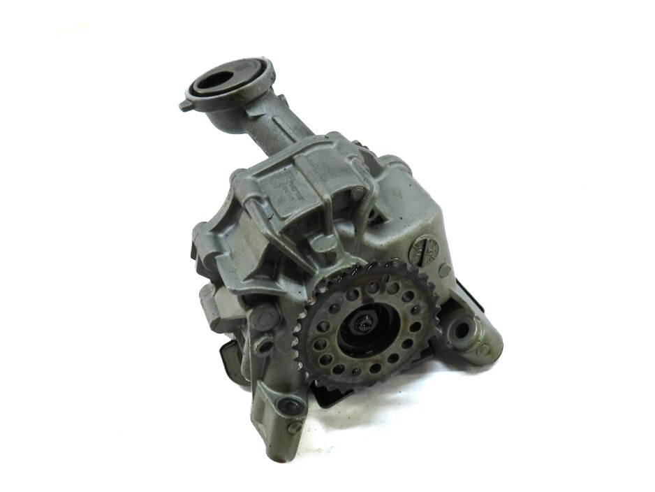 Thumbnail 3: 2013 BMW X5M ///M (E70) M SPORT 4.4L TWIN TURBO S63 ENGINE OIL PUMP 7643256