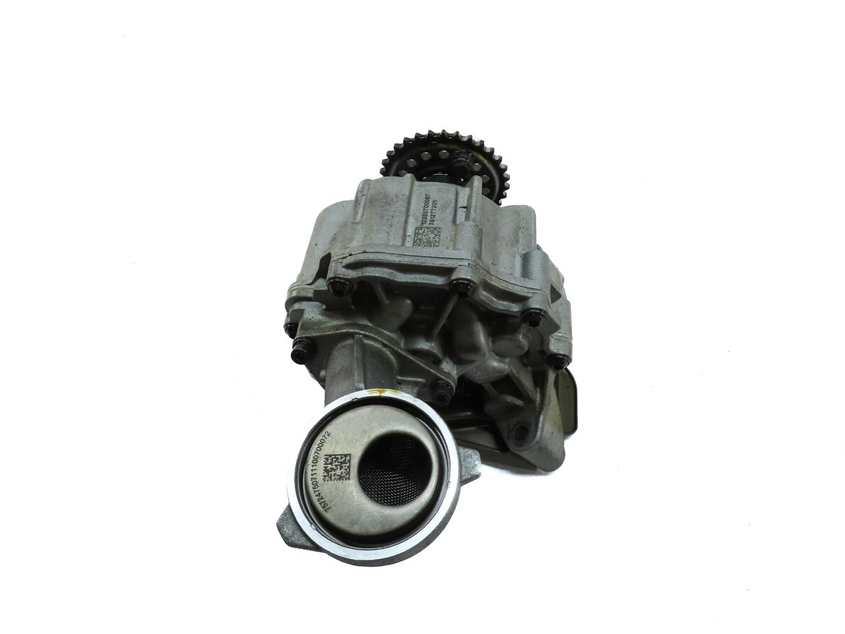 Thumbnail 5: 2013 BMW X5M ///M (E70) M SPORT 4.4L TWIN TURBO S63 ENGINE OIL PUMP 7643256