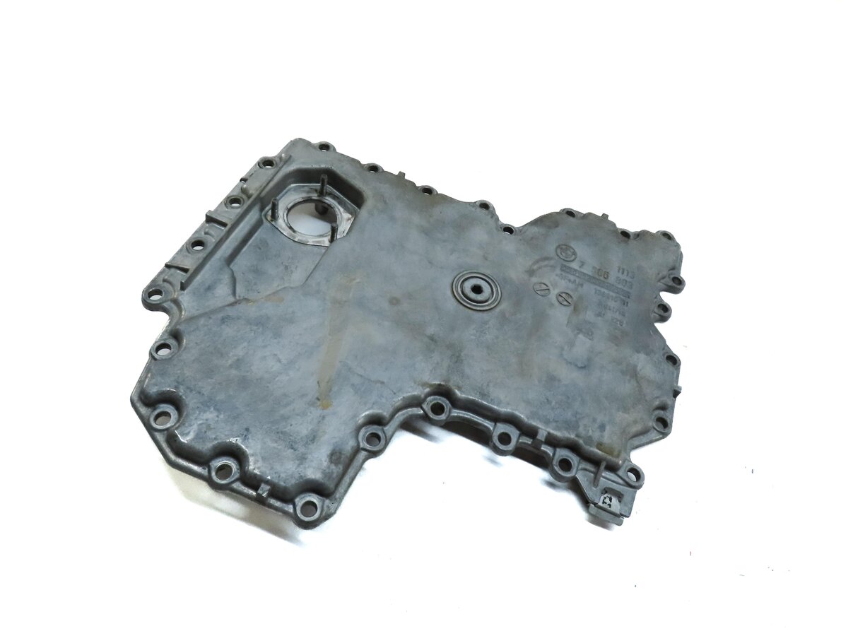 2008-2017 BMW X5 X5M X6 X6M (E70 E71 E72) 4.4L N63 S63 ENGINE - LOWER OIL PAN