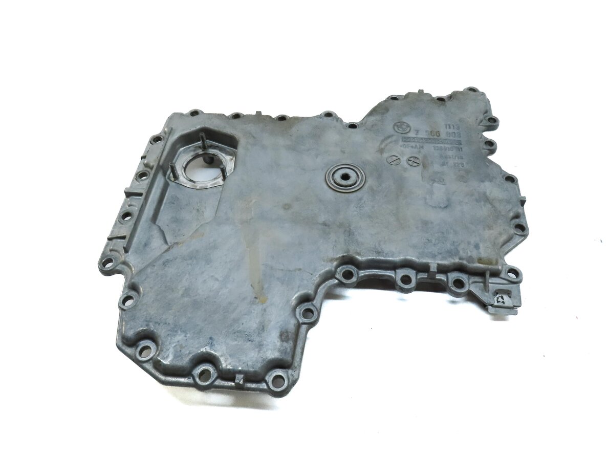 Thumbnail 2: 2008-2017 BMW X5 X5M X6 X6M (E70 E71 E72) 4.4L N63 S63 ENGINE - LOWER OIL PAN