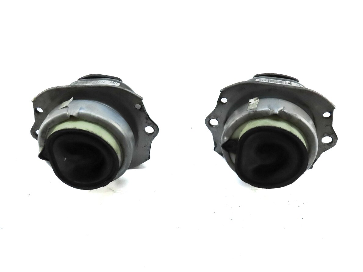 Thumbnail 5: 2013 BMW X5M ///M E70 M SPORT 4.4L TWIN TURBO S63 LEFT & RIGHT ENGINE MOUNT SET2