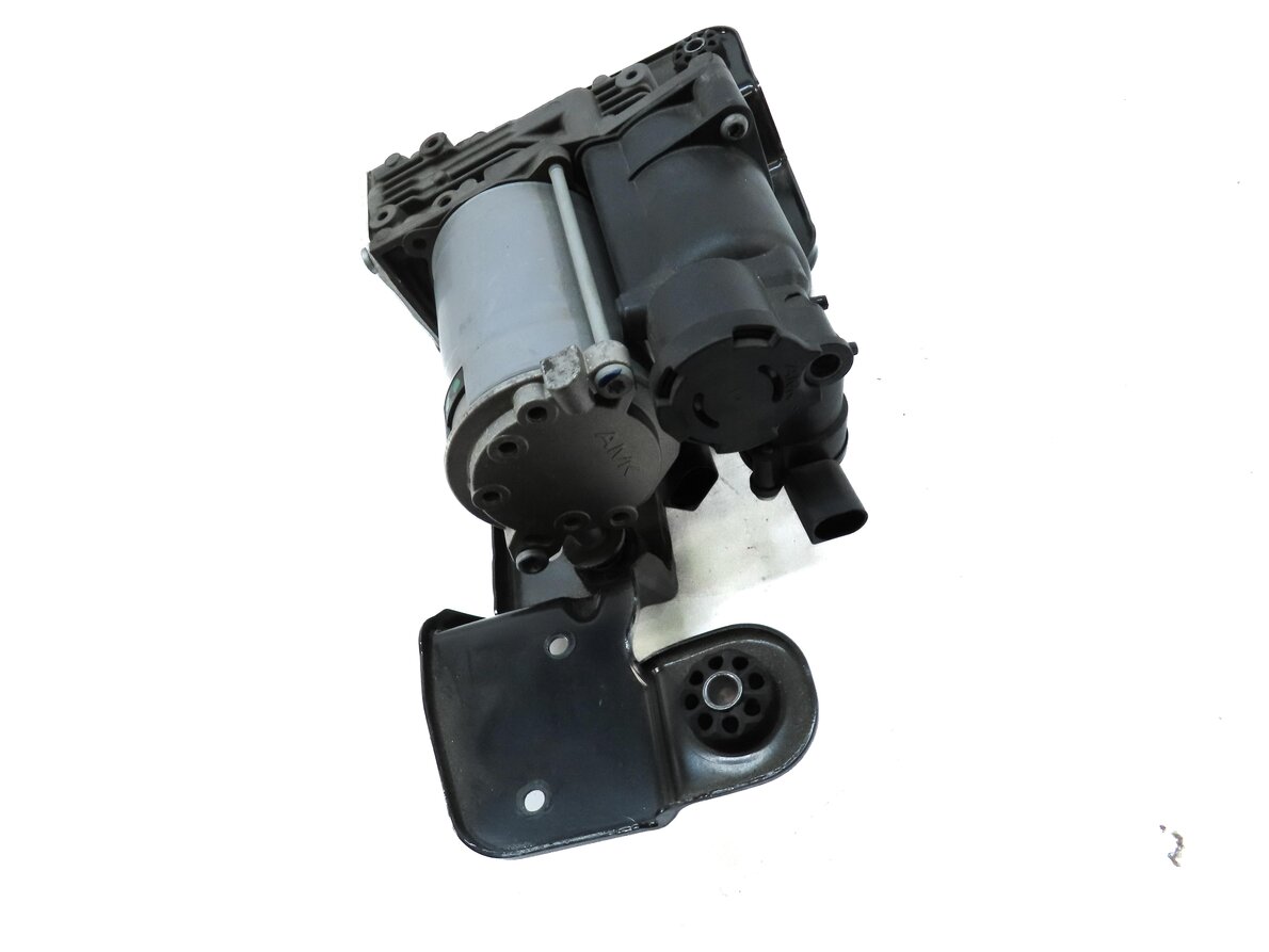 Thumbnail 3: 07-14 BMW X5 X5M X6 X6M (E70 E71 E72) AIR SUSPENSION COMPRESSOR PUMP MOTOR (AMK)