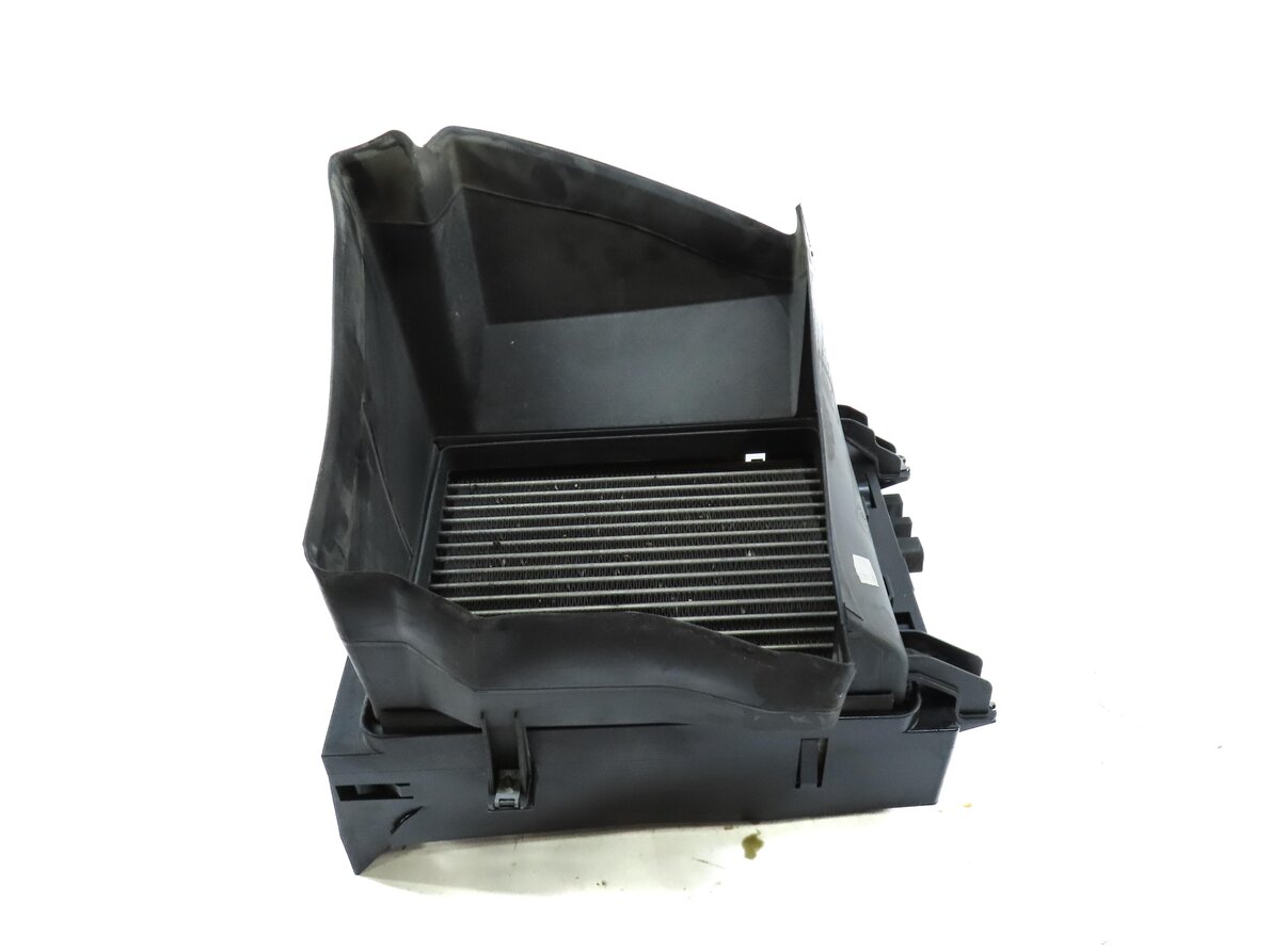 Thumbnail 2: 2013 BMW X5M ///M (E70) M SPORT 4.4L TWIN TURBO S63 ENGINE OIL COOLER RADIATOR