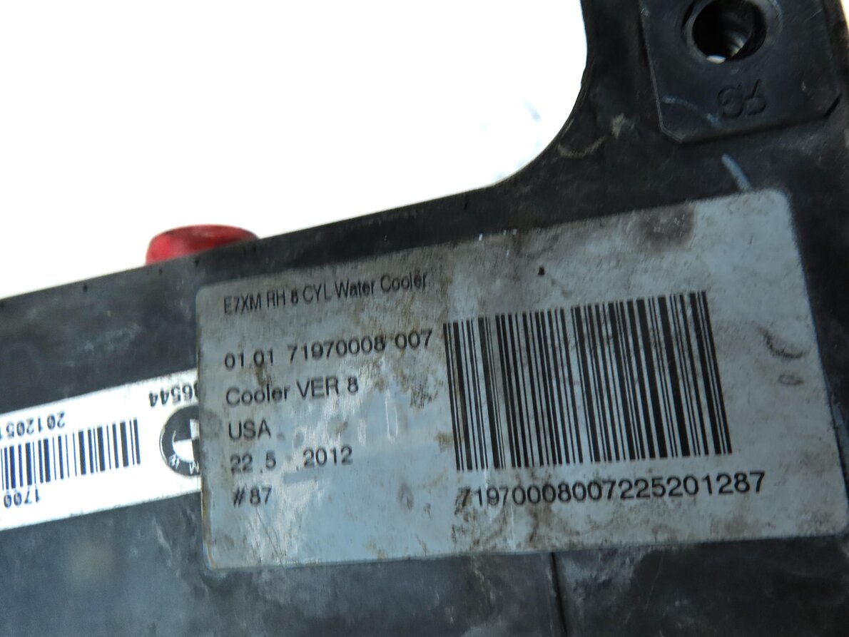 Thumbnail 6: 2008-2014 BMW X5 X5M X6 X6M (E70 E71) 3.0L / 4.4L TWIN TURBO AUXILIARY RADIATOR