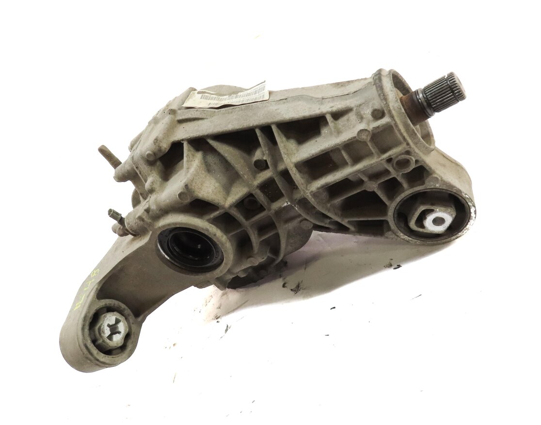 Thumbnail 3: 2011-2014 PORSCHE CAYENNE (958) 3.0L - REAR DIFFERENTIAL GEAR CARRIER