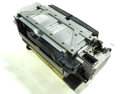 Thumbnail 2: 2014 PORSCHE CAYENNE HYBRID (958) HYBRID BATTERY ASSEMBLY (TESTED CHARGED)